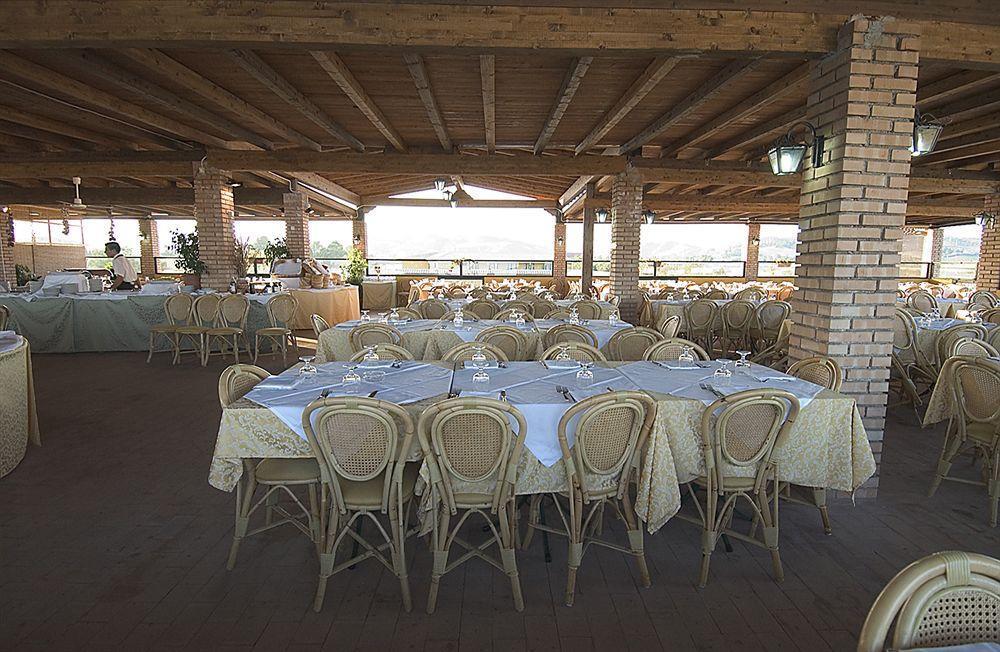 Marina Del Marchese Beach Resort Botricello Luaran gambar